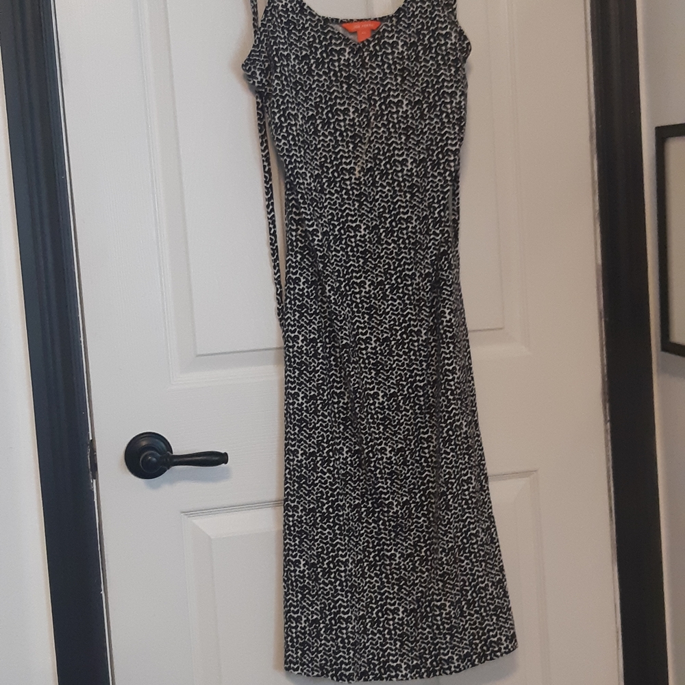 Joe Fresh Black and White Midi Dress